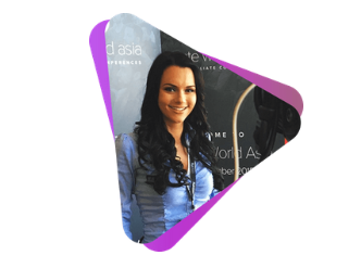 FB Queen Christina - How to Make it Reign on Facebook