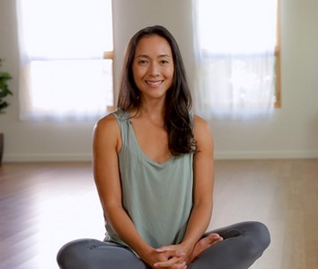 Briohny Smyth Aligned Asana Yoga Verbal Cues