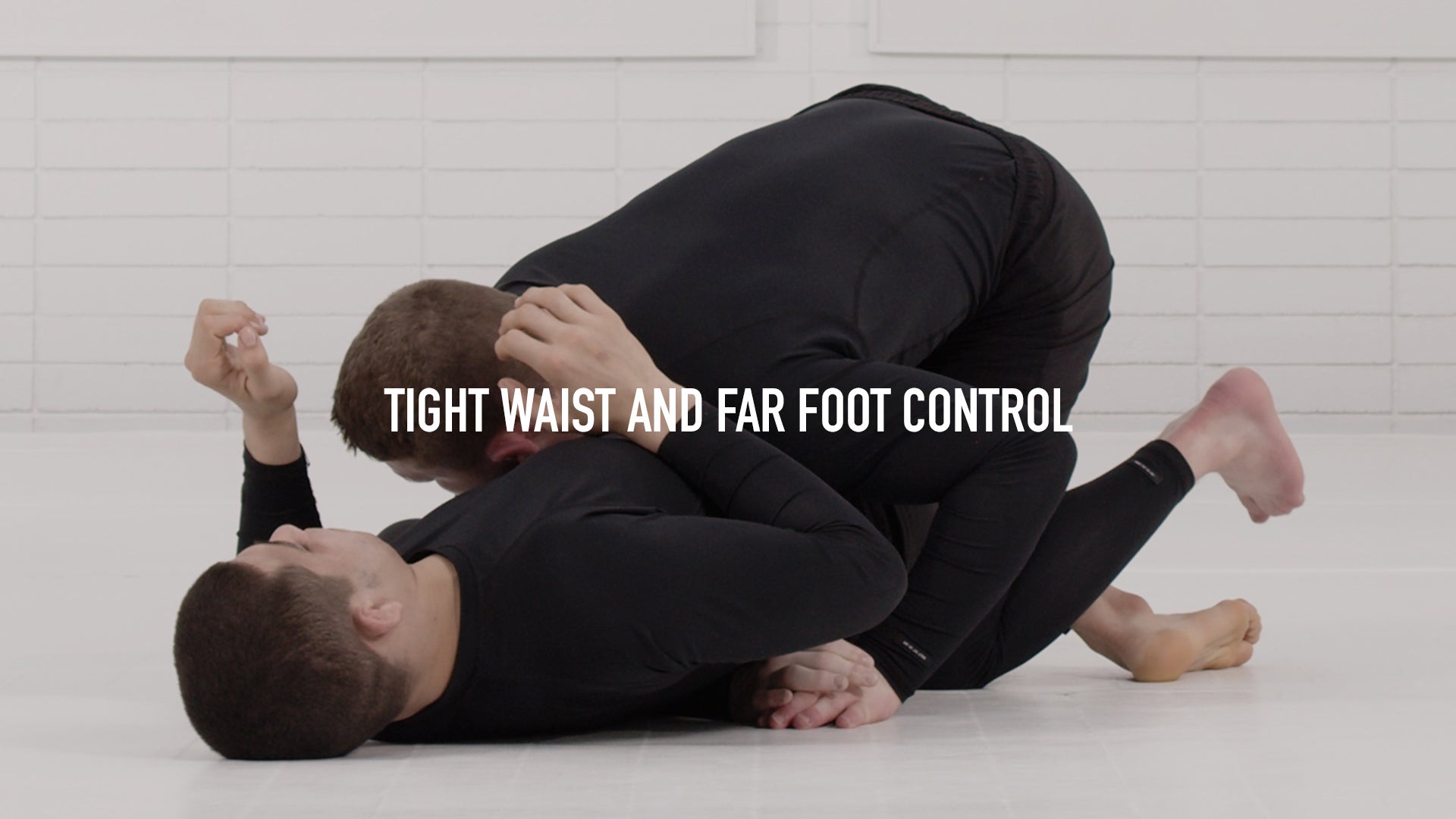 Tight Waist And Far Foot Control