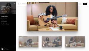 H.E.R - Stripped-Down Songwriting